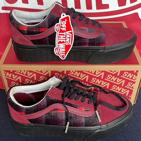 Vans Old Skool Stac
Velvet Plaid Port/Black
VNOA7Q5M02Y
WMNS Platforms - sneaker - Picture 2 of 16